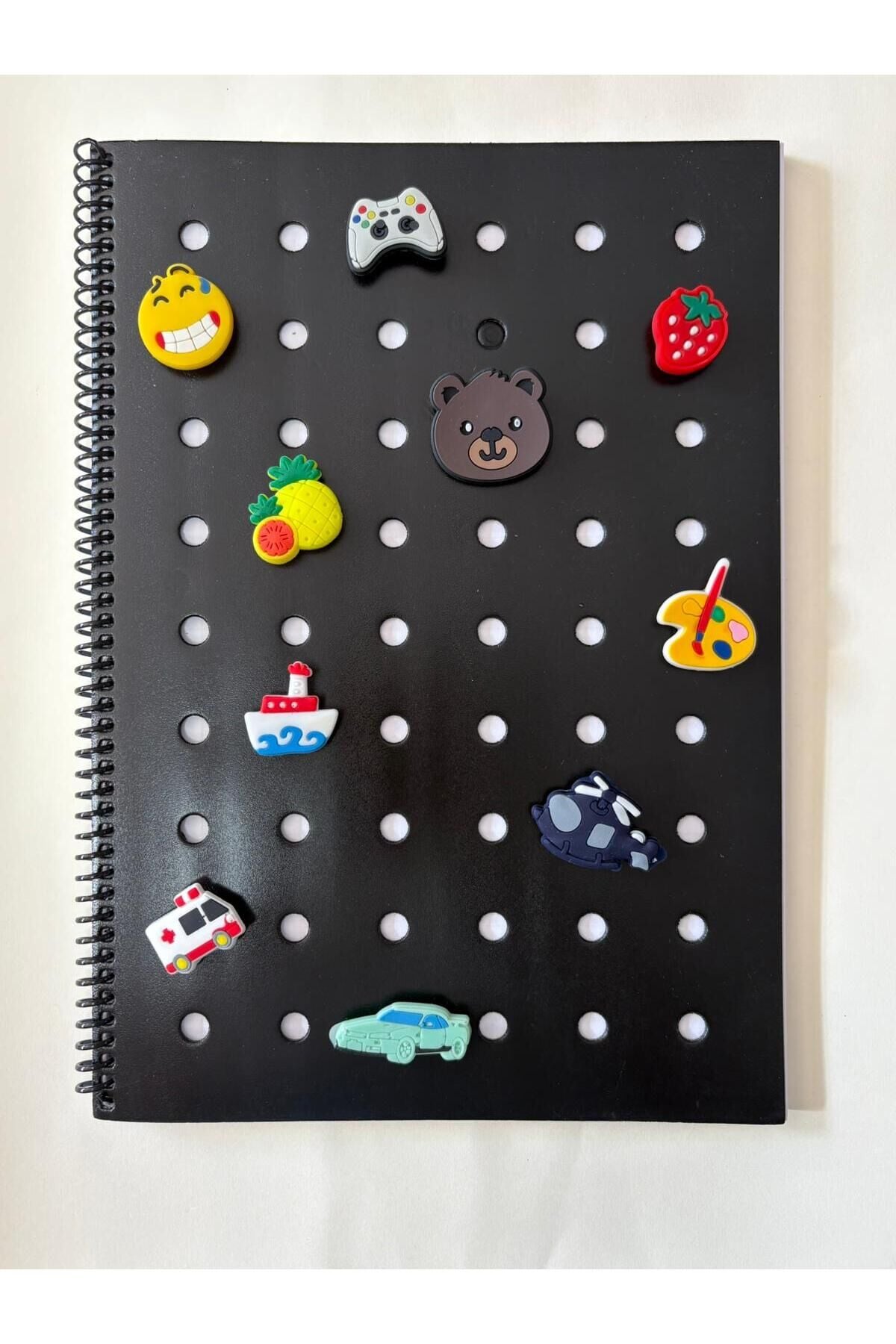 Adalinhome Charm Kapaklı A4 Spiralli Çizgili Defter (80 Yaprak) Siyah