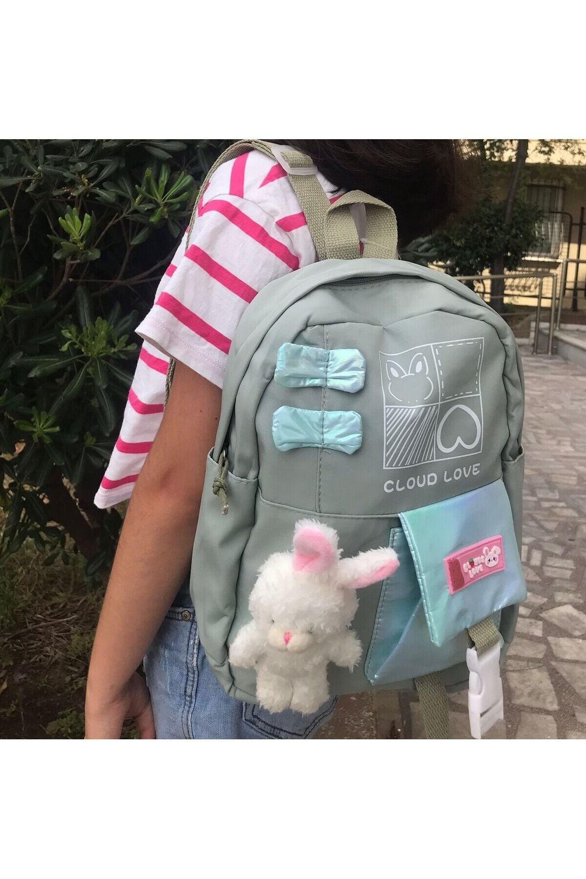 Kore Model Mini Oyuncaklı Sırt Çantası Yeşil