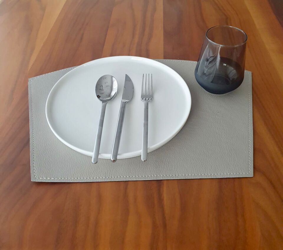 Adalinhome 4'lü Çift Taraflı Deri Amerikan Servisi Runner