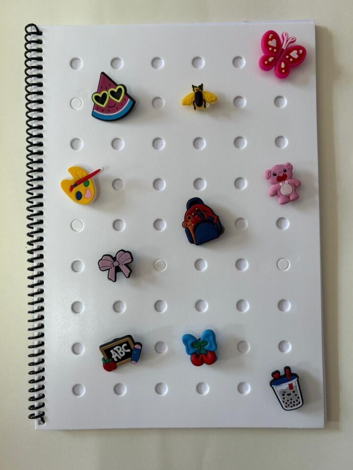 Adalinhome Charm Kapaklı A4 Spiralli Çizgili Defter (80 Yaprak)