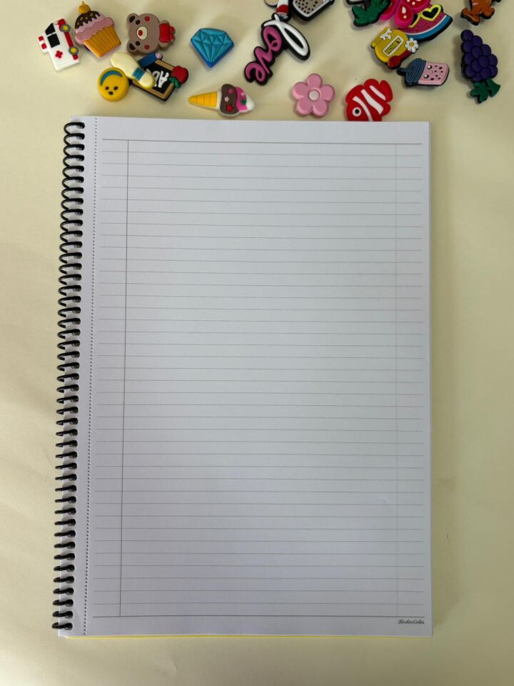 Adalinhome Charm Kapaklı A4 Spiralli Çizgili Defter (80 Yaprak)