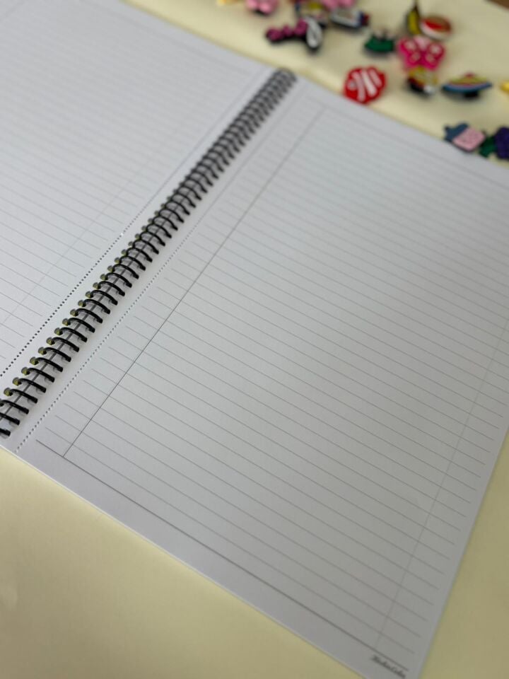 Adalinhome Charm Kapaklı A4 Spiralli Çizgili Defter (80 Yaprak)