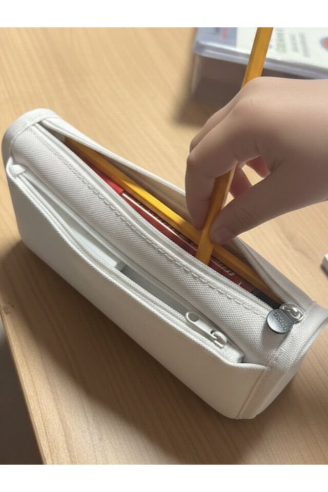 Kawaii Kore Tarzı Sevimli Figürlü Çok Amaçlı Kalem Çantası – Kalemlik