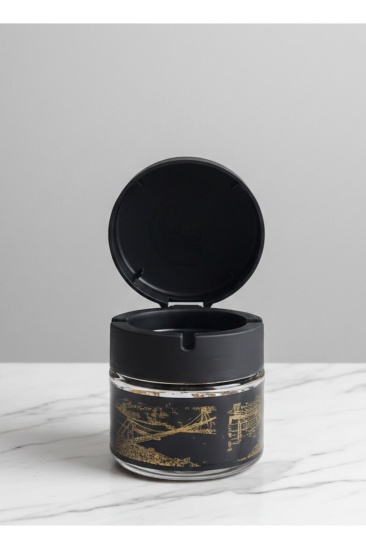 Kapaklı Cam Kavanoz Küllük – Koku Önleyici Şık Tasarım