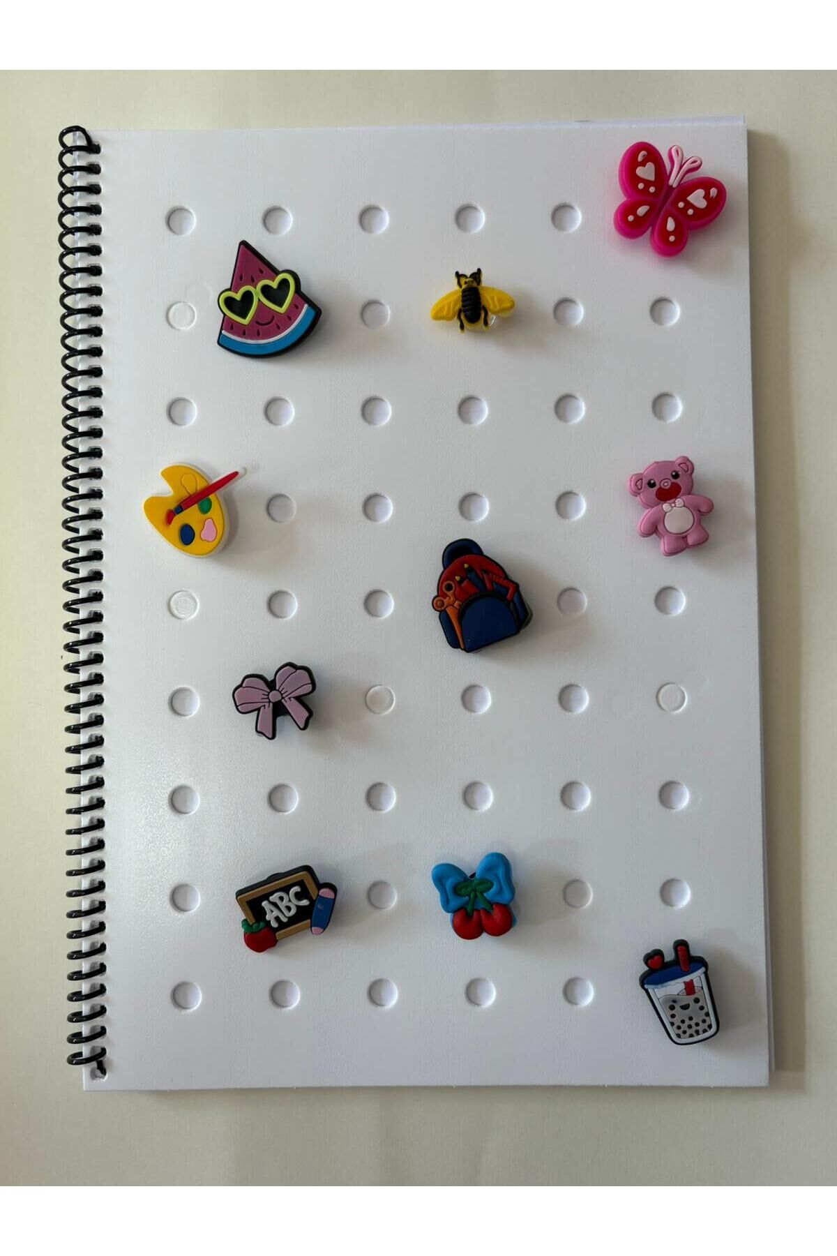 Adalinhome Charm Kapaklı A4 Spiralli Çizgili Defter (80 Yaprak)